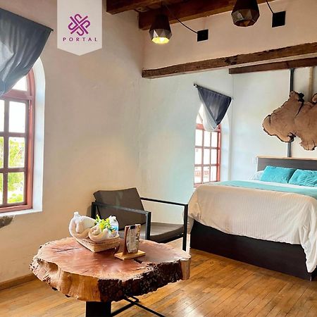 Hotel Portal & Suites Ciudad Hidalgo エクステリア 写真