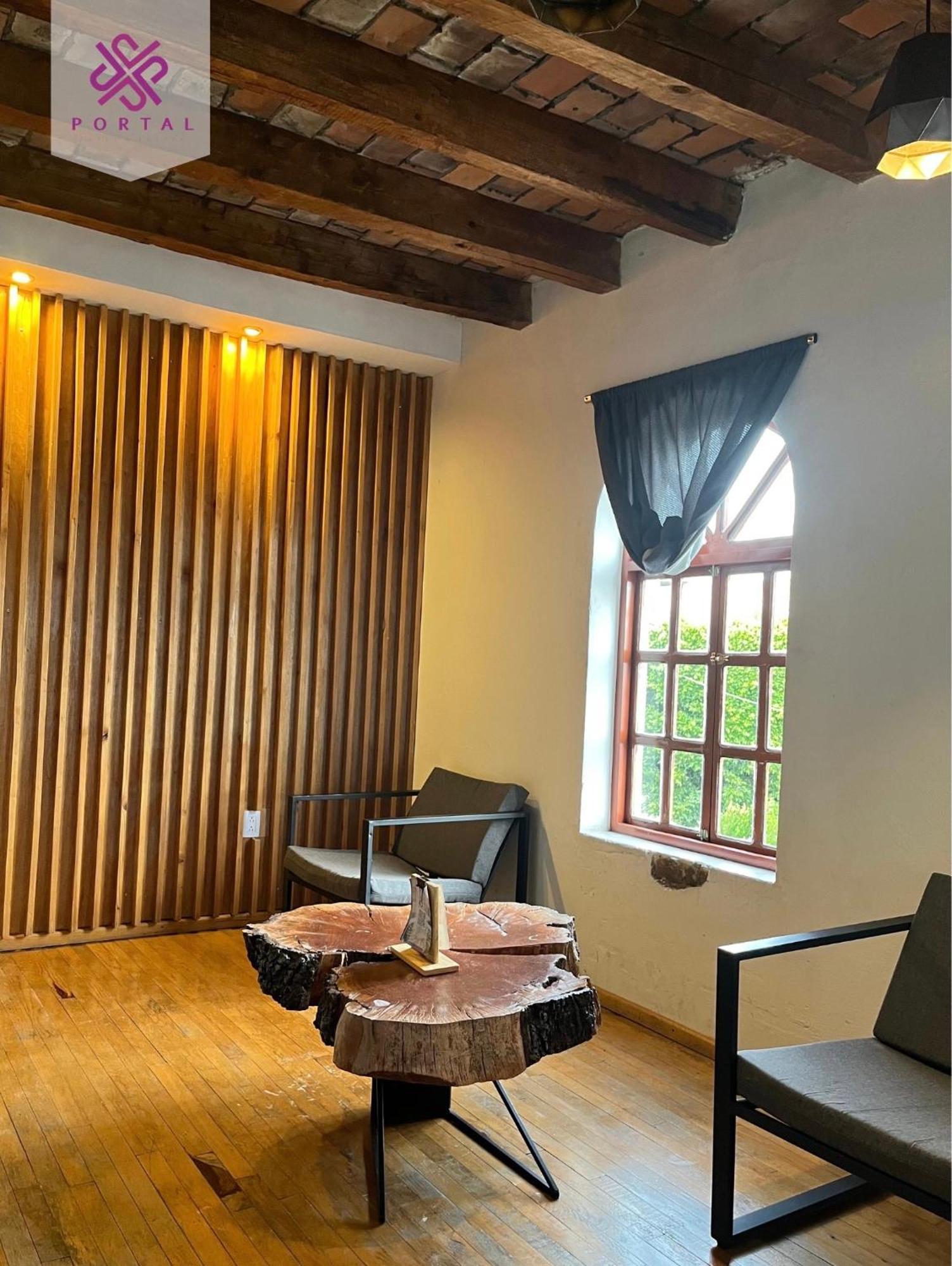 Hotel Portal & Suites Ciudad Hidalgo エクステリア 写真