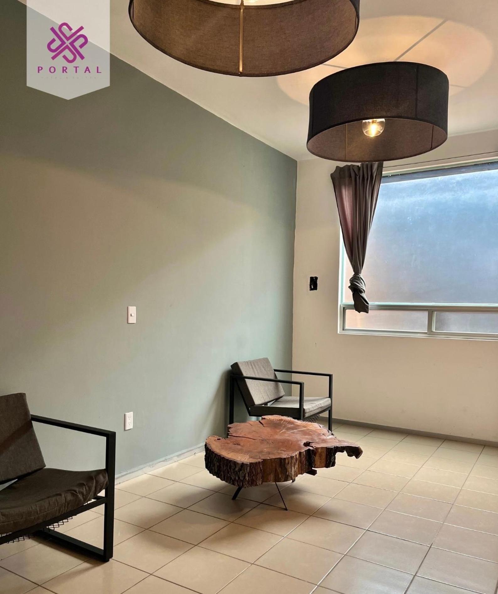Hotel Portal & Suites Ciudad Hidalgo エクステリア 写真